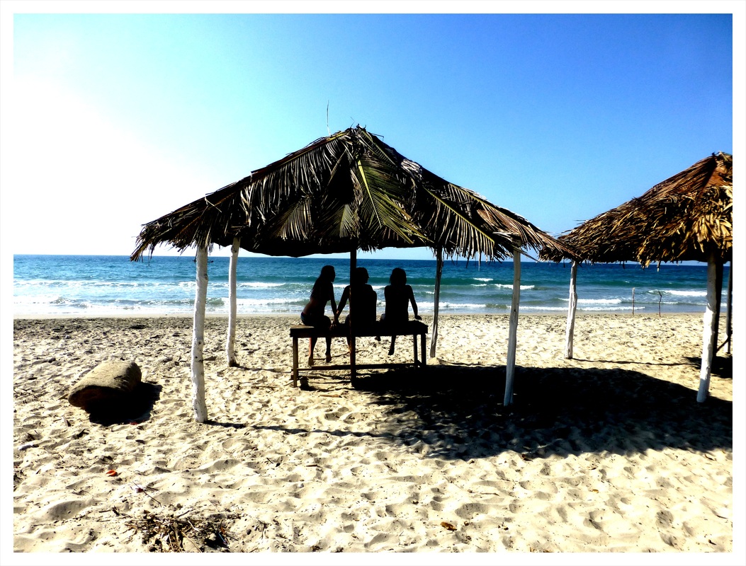 Actual photo taken on Playa Linda, Tierra Bomba